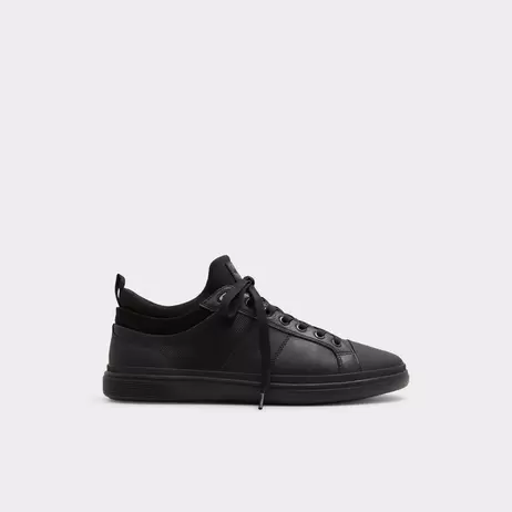 Oferta de Sapatilhas em preto - SALLOKER por 109,95€ em Aldo