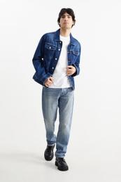 Oferta de Regular jeans por 39,99€ em C&A