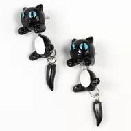 Oferta de Black Cat Front & Back Earrings por 3,99€ em Claire's