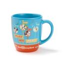 Oferta de Taza Mickey Mouse y sus amigos, Play in the Park por 16€ em Disney Store