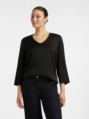 Oferta de Blusa em cetim por 120€ em Elena Miró