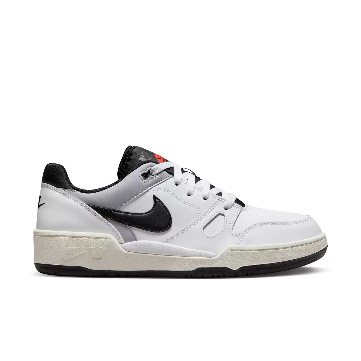 Oferta de NIKE FULL FORCE LOW | WHITE/BLACK/PEWTER/SAIL por 69,85€ em Extreme Urban Footwear