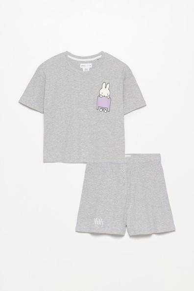 Oferta de Conjunto De Pijama Curto Miffy por 12,99€ em Lefties