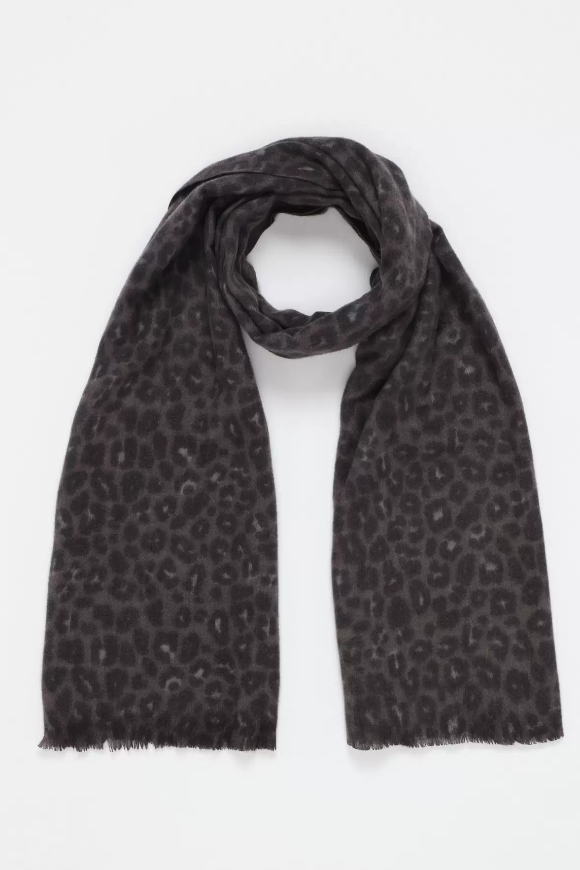 Oferta de Cachecol Animal Print por 8,99€ em Lefties