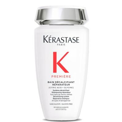 Oferta de Kérastase Première Decalcifying Repairing Shampoo and Conditioner Duo for Damaged Hair with Pure Citric Acid and Glycine por 76,95€ em Look Fantastic
