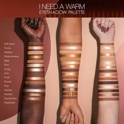 Oferta de Natasha Denona I Need A Warm Eyeshadow Palette por 74,45€ em Look Fantastic