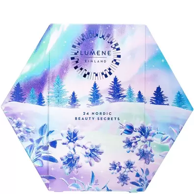 Oferta de Lumene Christmas 2024 24 Nordic Beauty Secrets por 110,45€ em Look Fantastic