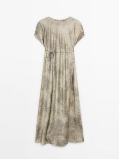 Oferta de Short sleeve lace dress por 129€ em Massimo Dutti