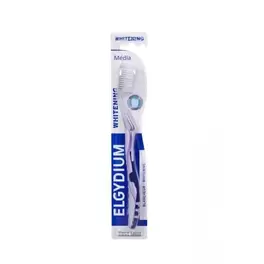 Oferta de Escova de Dentes Whitening Média por 5,04€ em Well's