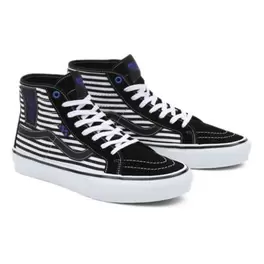 Oferta de Ténis Breana Geering Skate SK8-Hi Decon por 50€ em Vans