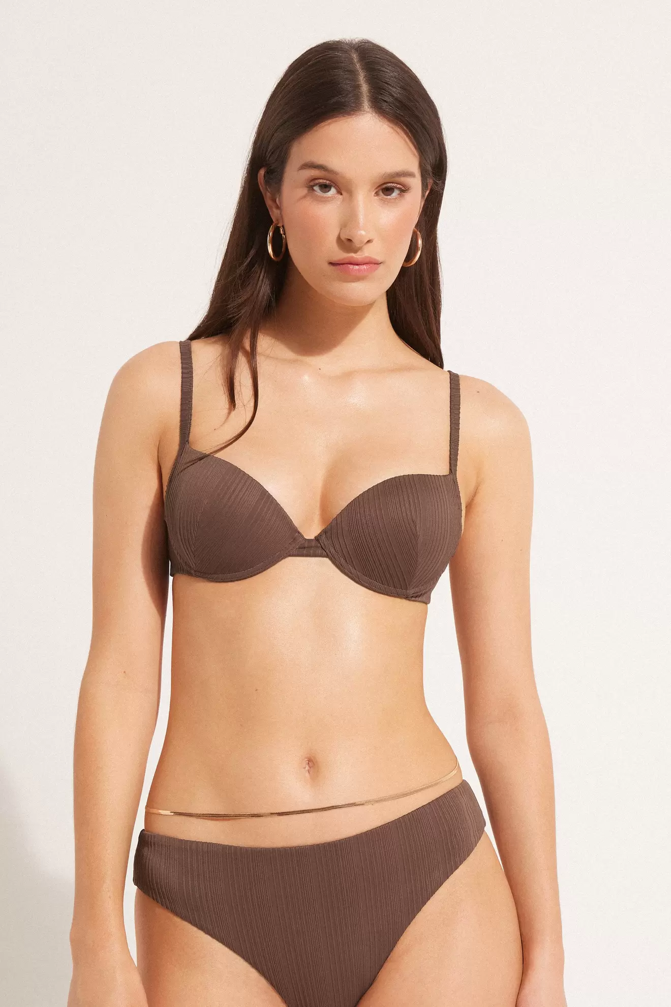 Oferta de Soutien Push-Up de Biquíni Canelado Castanho Reciclado por 14,99€ em Tezenis