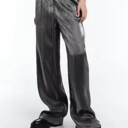 Oferta de Pants with wide leg por 9,99€ em New Yorker