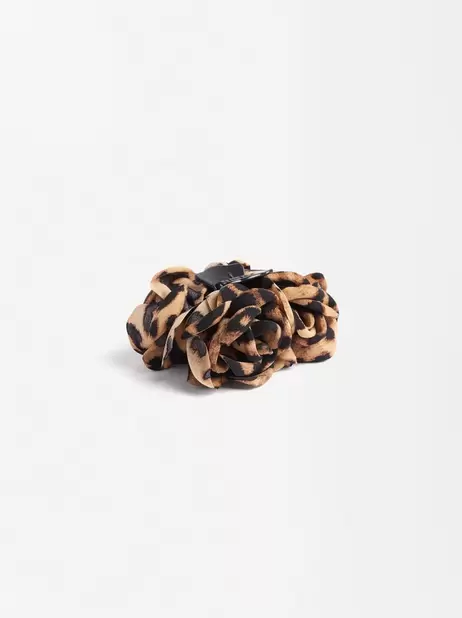 Oferta de Hair Claw With Flower Leopard Print por 12,99€ em Parfois