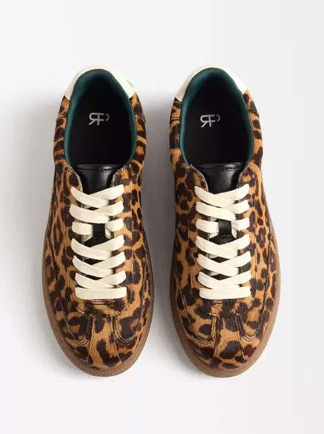 Oferta de Online Exclusive - Animal Print Leather Sports Sneakers por 49,99€ em Parfois