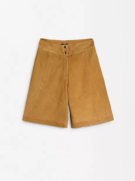 Oferta de Leather Shorts por 89,99€ em Parfois