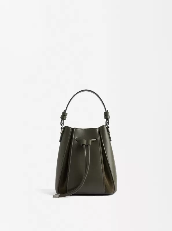 Oferta de Bucket Bag With Leather por 27,99€ em Parfois