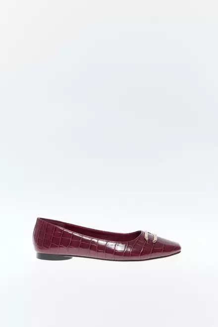 Oferta de Crocodile-effect ballet flats  + Colours      19.99€ por 19,99€ em Sfera