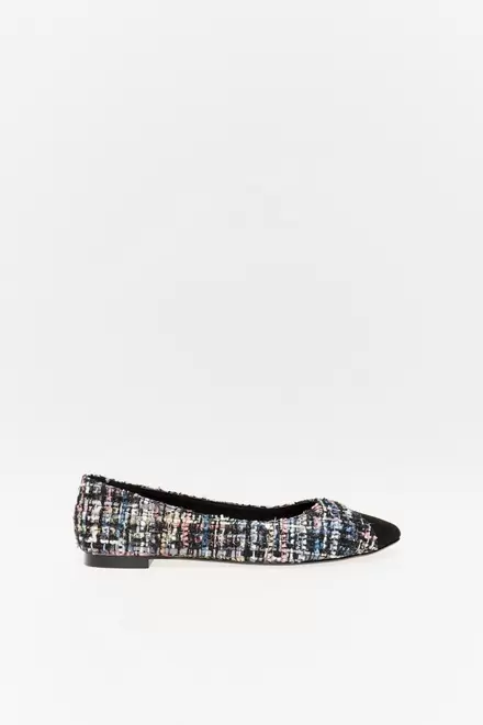 Oferta de Pointed-toe tweed ballet flats  + Colours      17.99€ por 17,99€ em Sfera