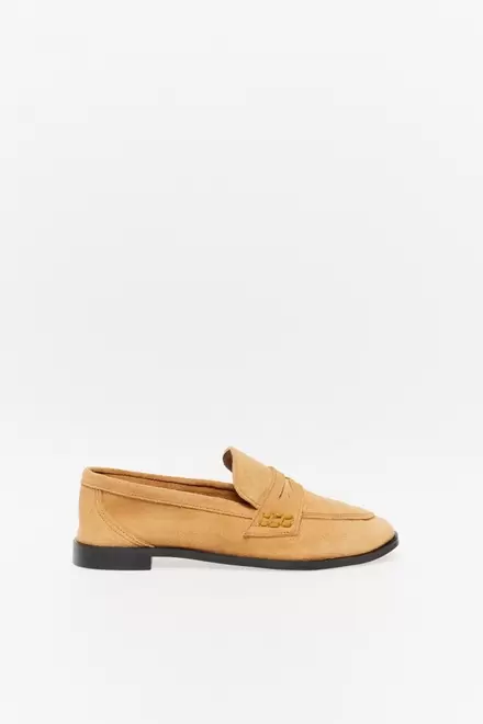 Oferta de Leather loafers  + Colours      24.99€ por 24,99€ em Sfera