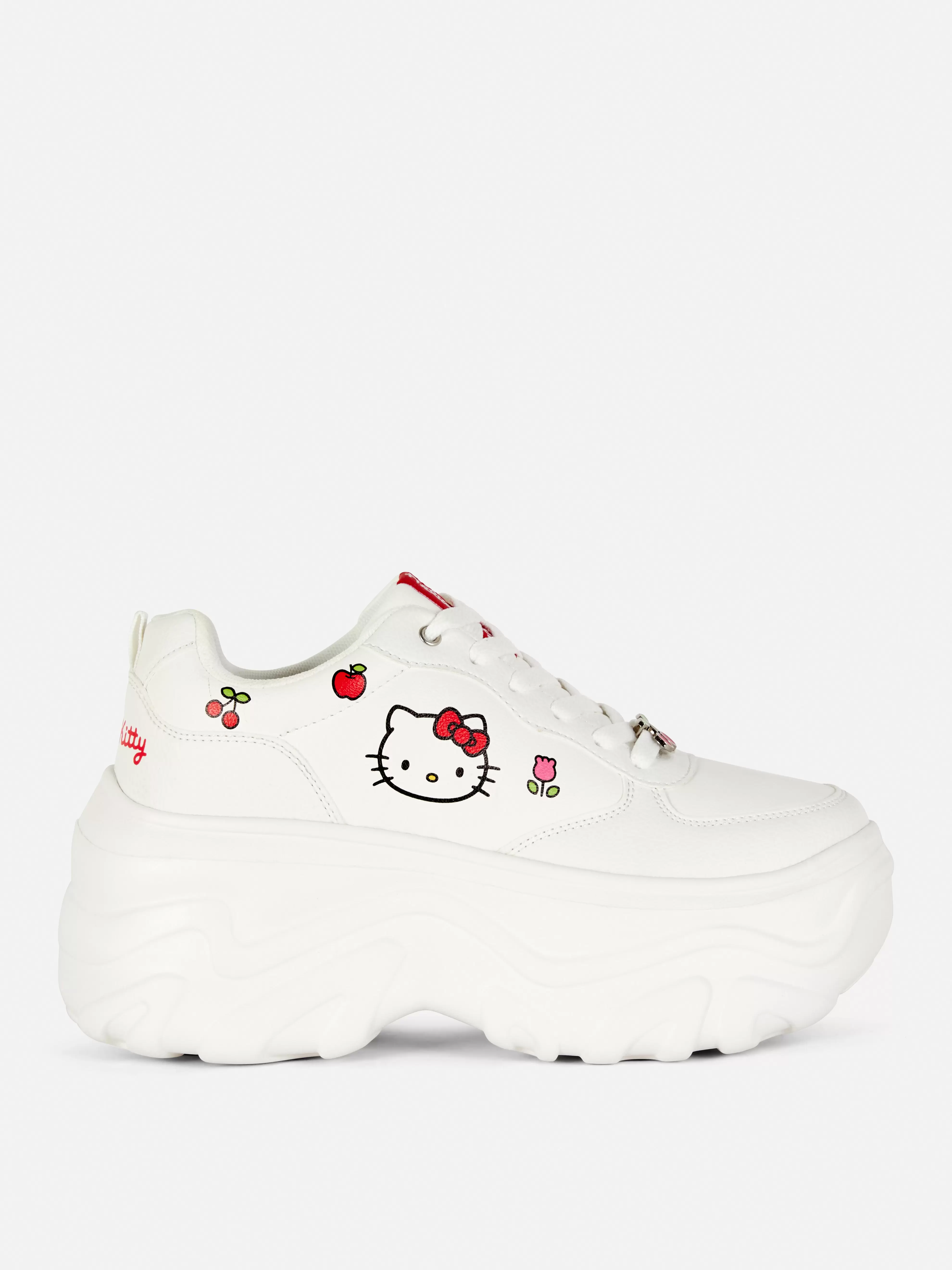 Oferta de Ténis sola grossa extrema Hello Kitty por 24€ em Primark