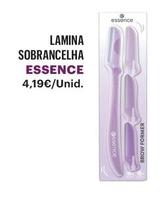 Oferta de  Essence - Lamina Sobrancelha  por 4,19€ em Auchan