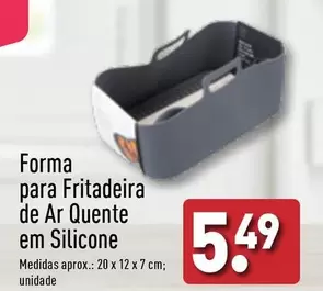 Oferta de Forma Para Fritadeira De Ar Quente Em Silicone por 5,49€ em Aldi