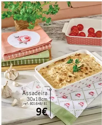 Oferta de Assadeira 30x18cm por 9€ em Continente