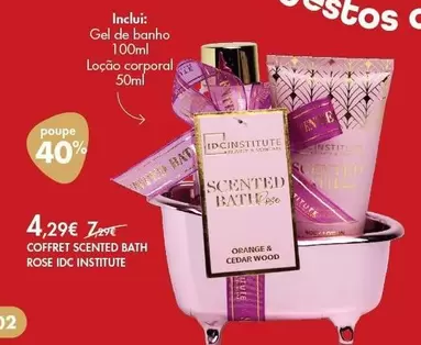 Oferta de Coffret Scented Bath Rose IDC Institute por 4,29€ em Pingo Doce