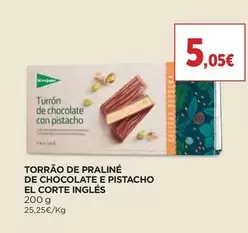 Oferta de El Corte Inglés - Torrão De Praline De Chocolate E Pistacho por 5,05€ em El Corte Inglés