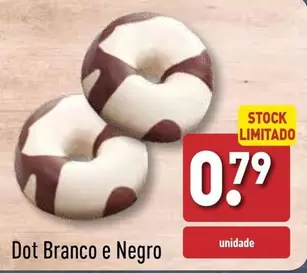 Oferta de Dot Branco E Negro por 0,79€ em Aldi