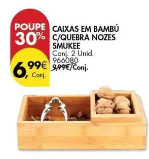 Oferta de Caixas Em Bambu C/Quebra Nozes Smukee por 6,99€ em Pingo Doce