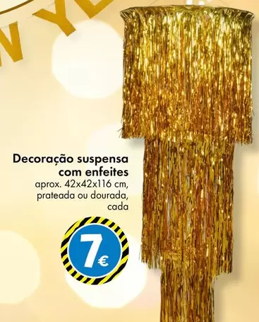 Oferta de Decoração Suspensa Com Enfeites por 7€ em Tedi