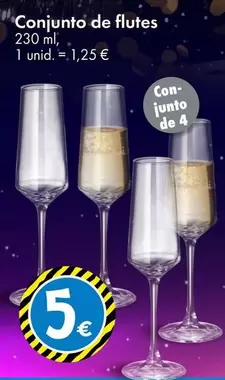 Oferta de Conjunto De Flutes por 1,25€ em Tedi