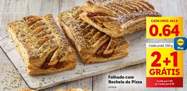 Oferta de Folhado Com Rechele por 0,64€ em Lidl