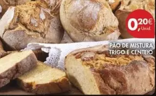 Oferta de Pao De Mistura Trigo E Centeio por 0,2€ em Pingo Doce