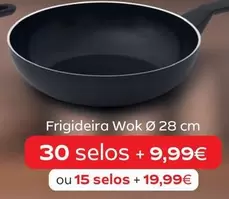 Oferta de Frigideira Wok 28cm 30 Selos + 9.99 por 9,99€ em Continente